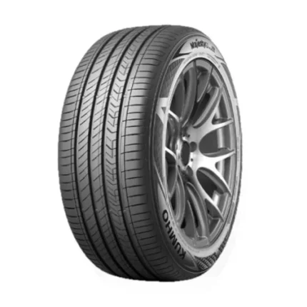لاستیک کومهو سایز 235/45R18 طرح گل SOLUS TA91